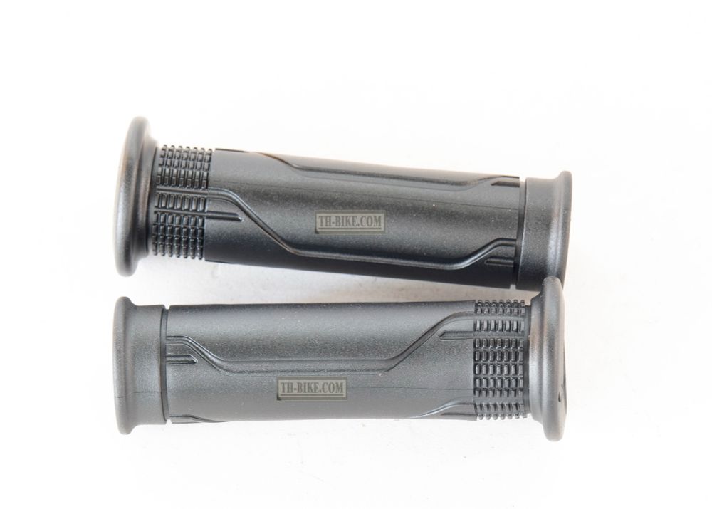 Grips set, (53140-KYJ-900 / 53166-KYJ-900 copy). Aftermarket. 1 Pair
