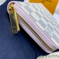 Louis Vuitton Zippy Wallet