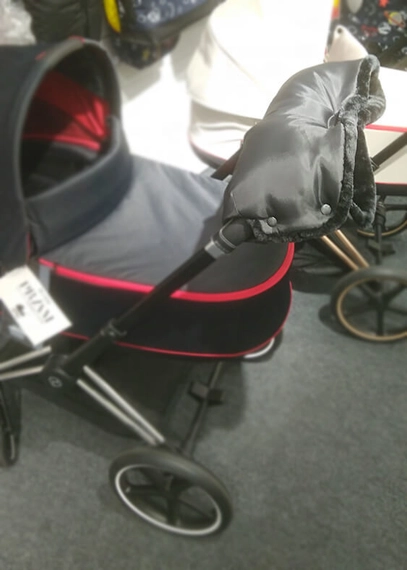 Универсальная муфта для рук для колясок