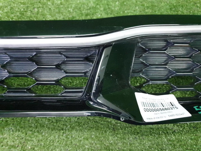 Решетка радиатора Kia Rio 4 X (2020-н.в.)