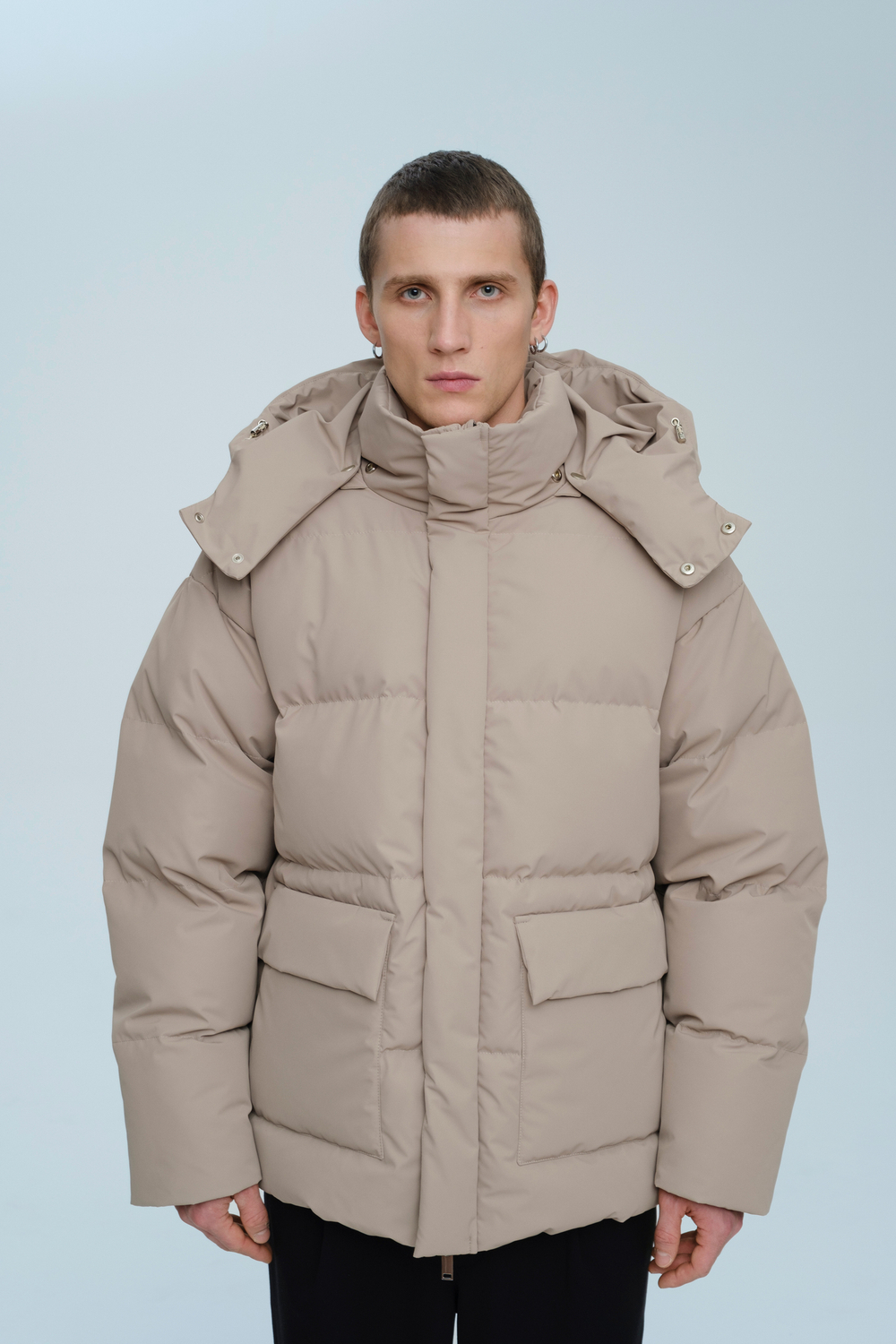 Пуховик удлиненный с капюшоном | beige