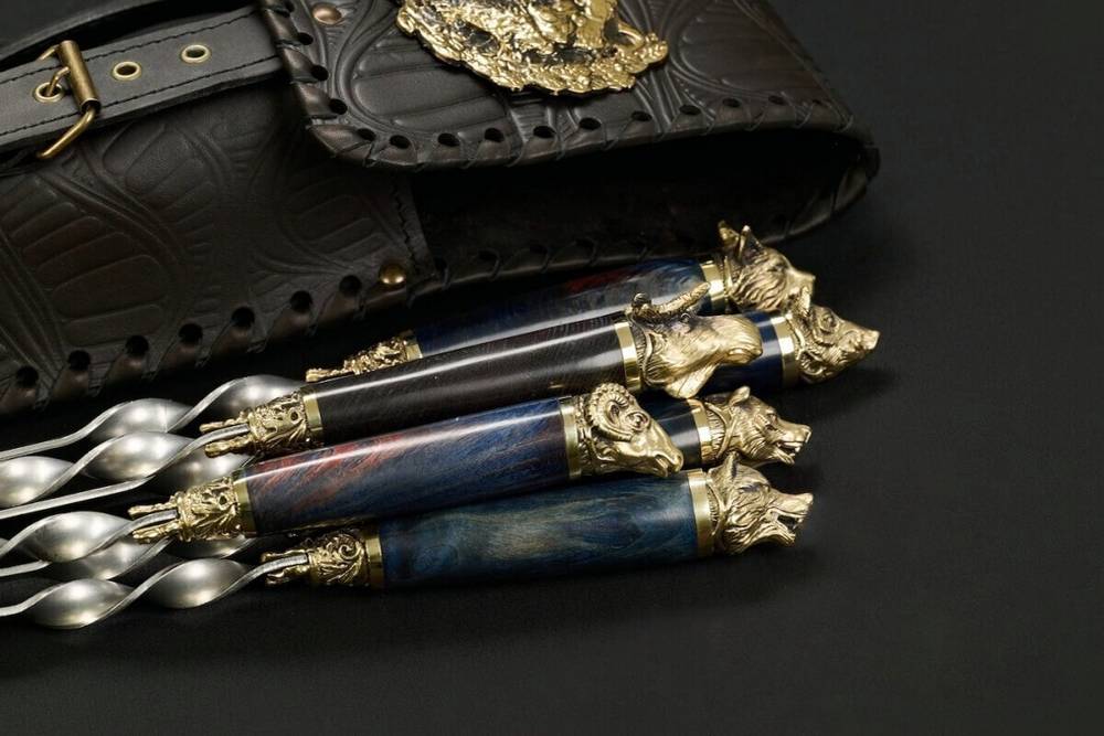 Набор шампуров "Звери Лесные Премиум" в чехле из натуральной кожи