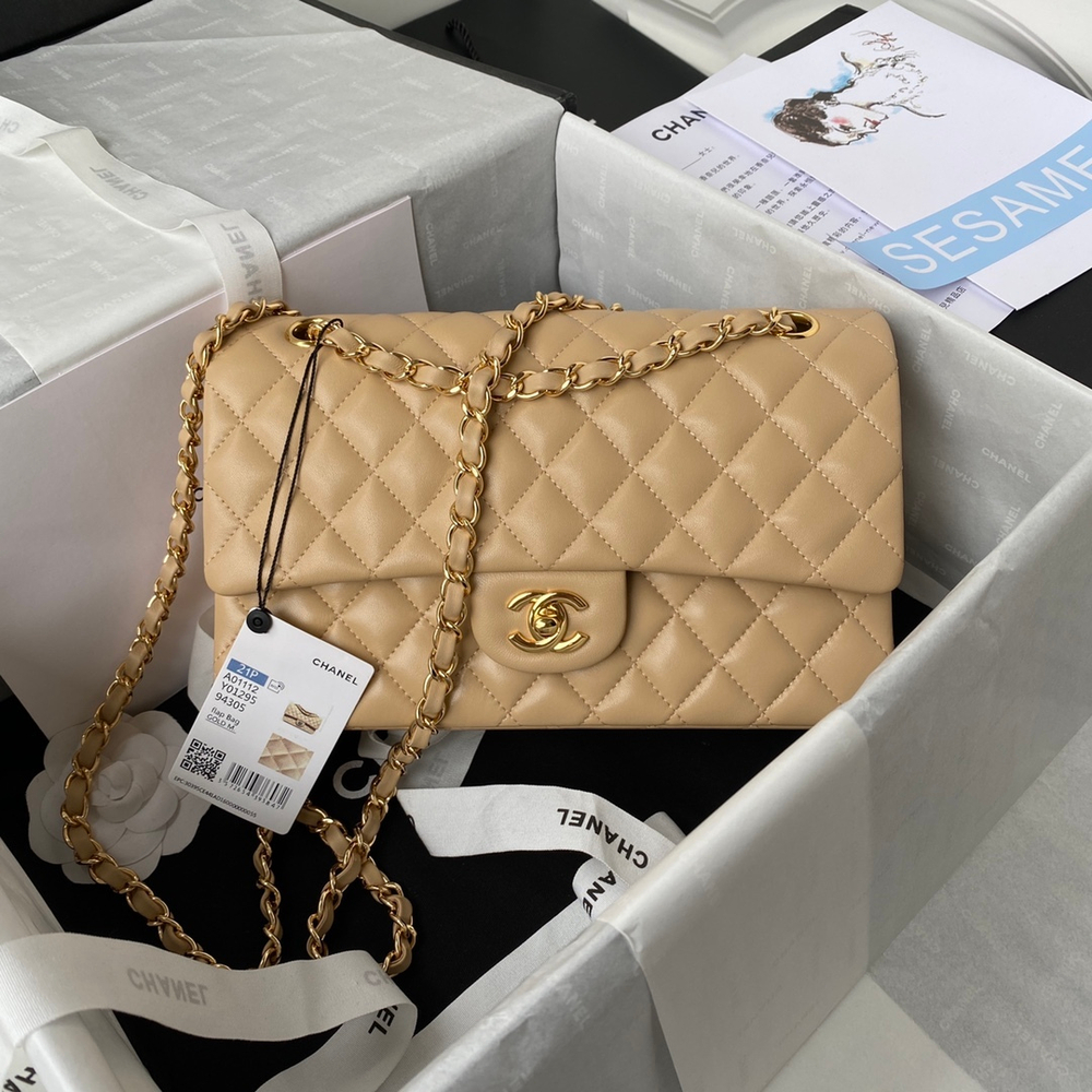 Chane1 Classic Flap Bag 25 cm