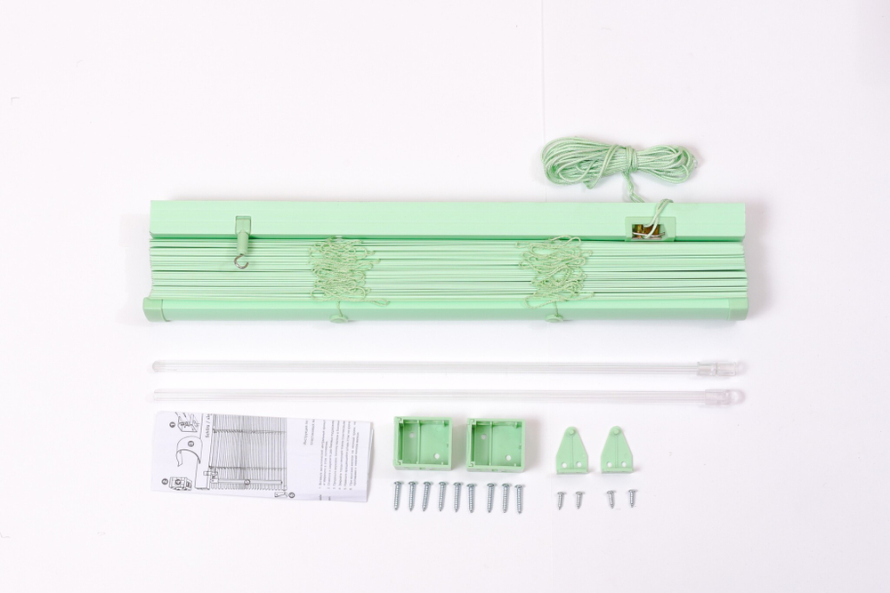 Жалюзи пластиковые,  зеленые