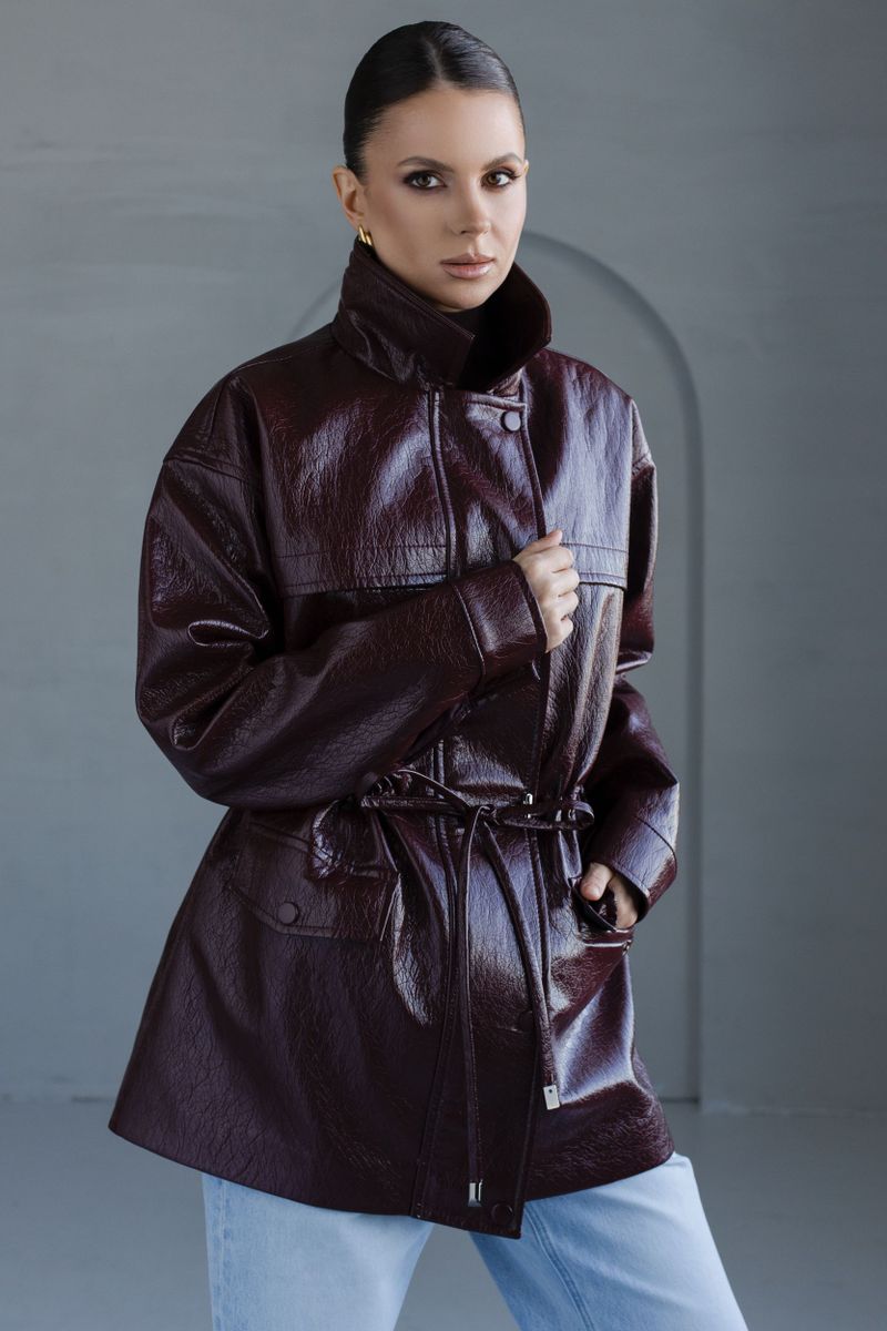 Парка из эко-кожи бордовая