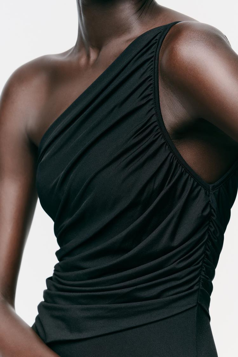 ZARA БОДИ АСИММЕТРИЧНОГО КРОЯ СО СБОРКАМИ, ЧЕРНЫЙ