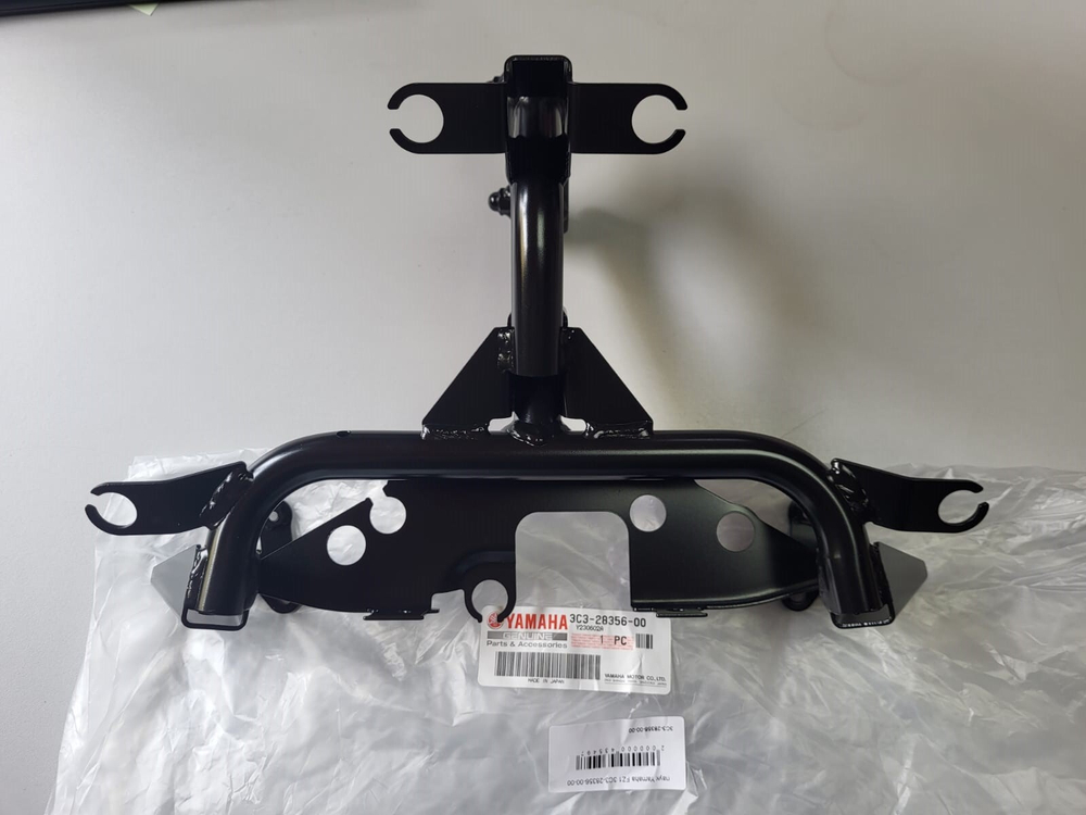 паук Yamaha FZ1 3C3-28356-00-00