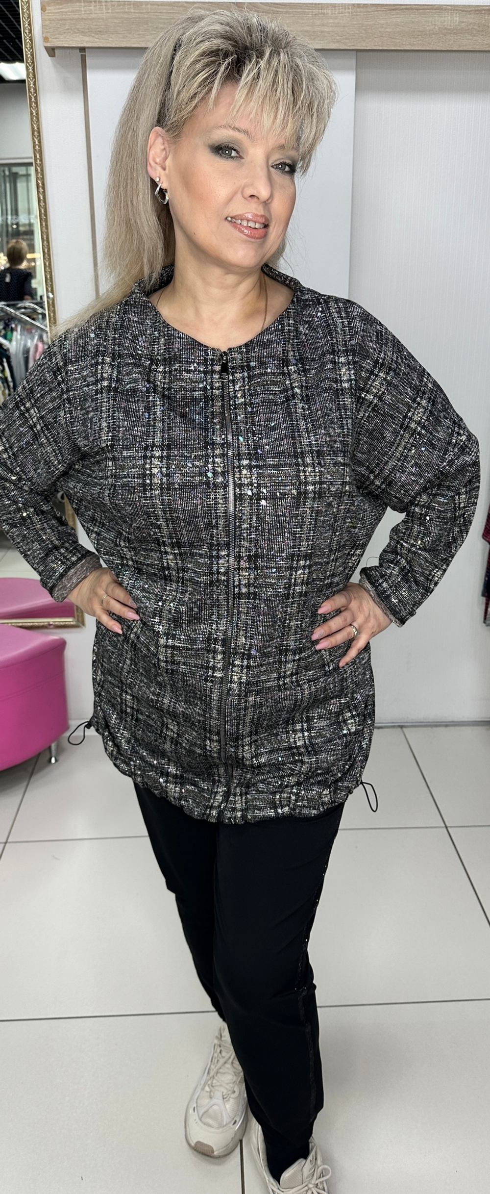 Кардиган на молнии с красивым блеском