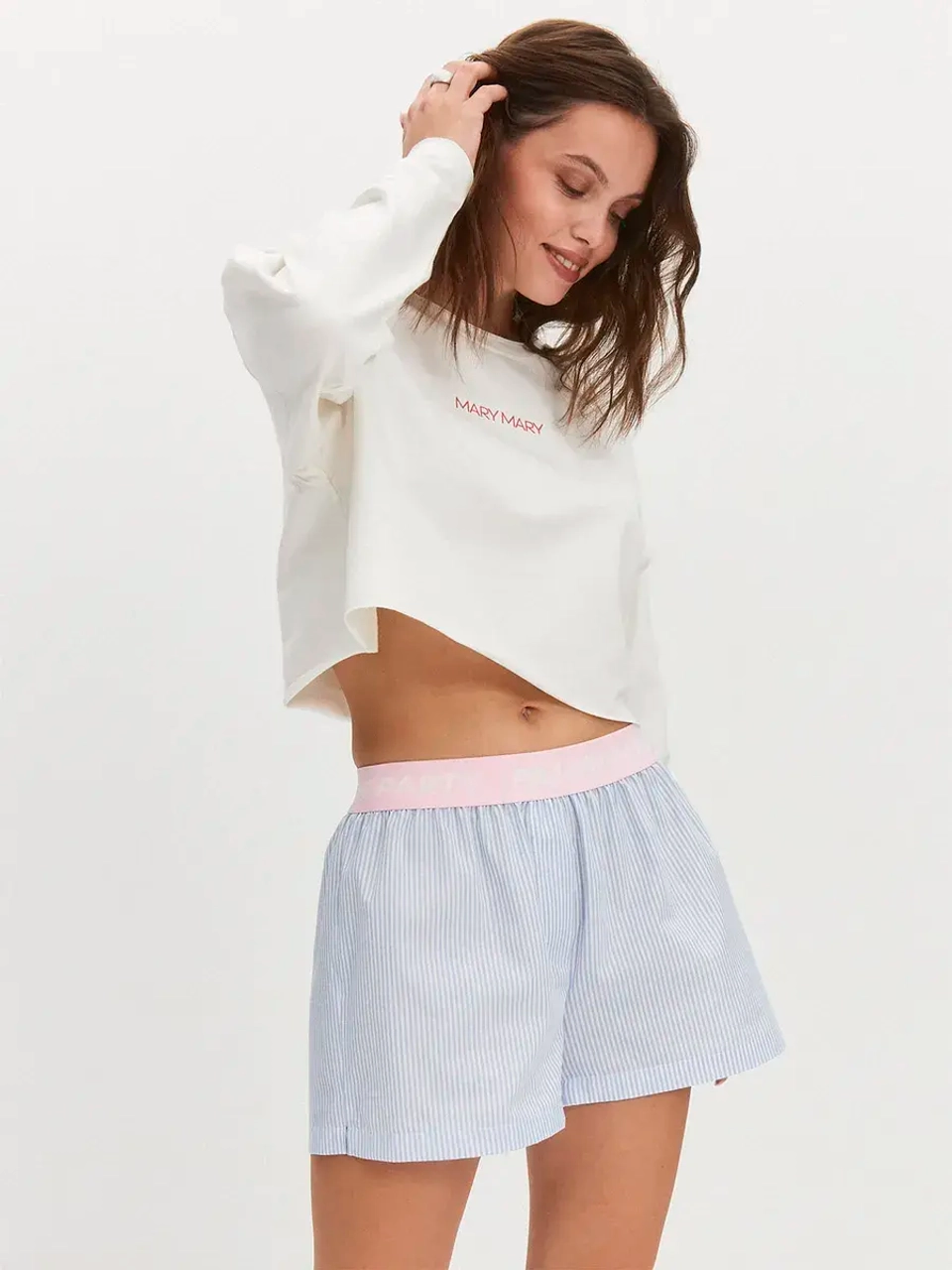 Шорты на резинке