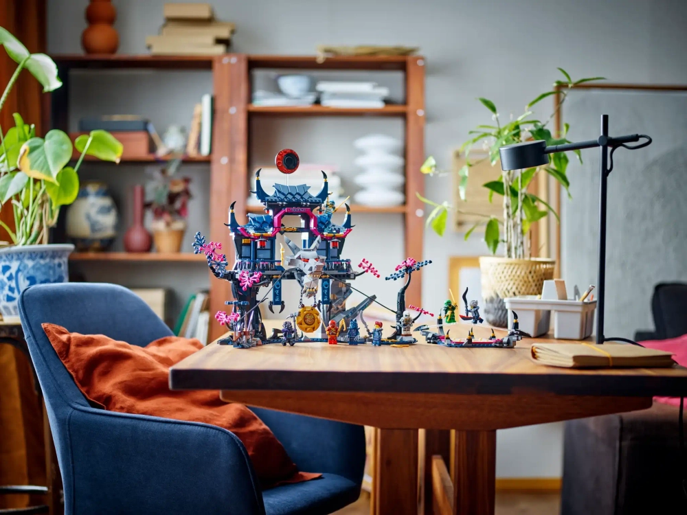 Конструктор LEGO Ninjago 71813 Теневое додзё Волчьей Маски