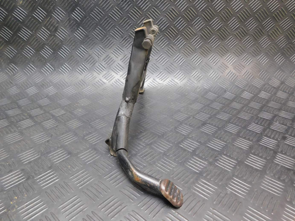 Подножка центральная Kawasaki ZZR1100 99