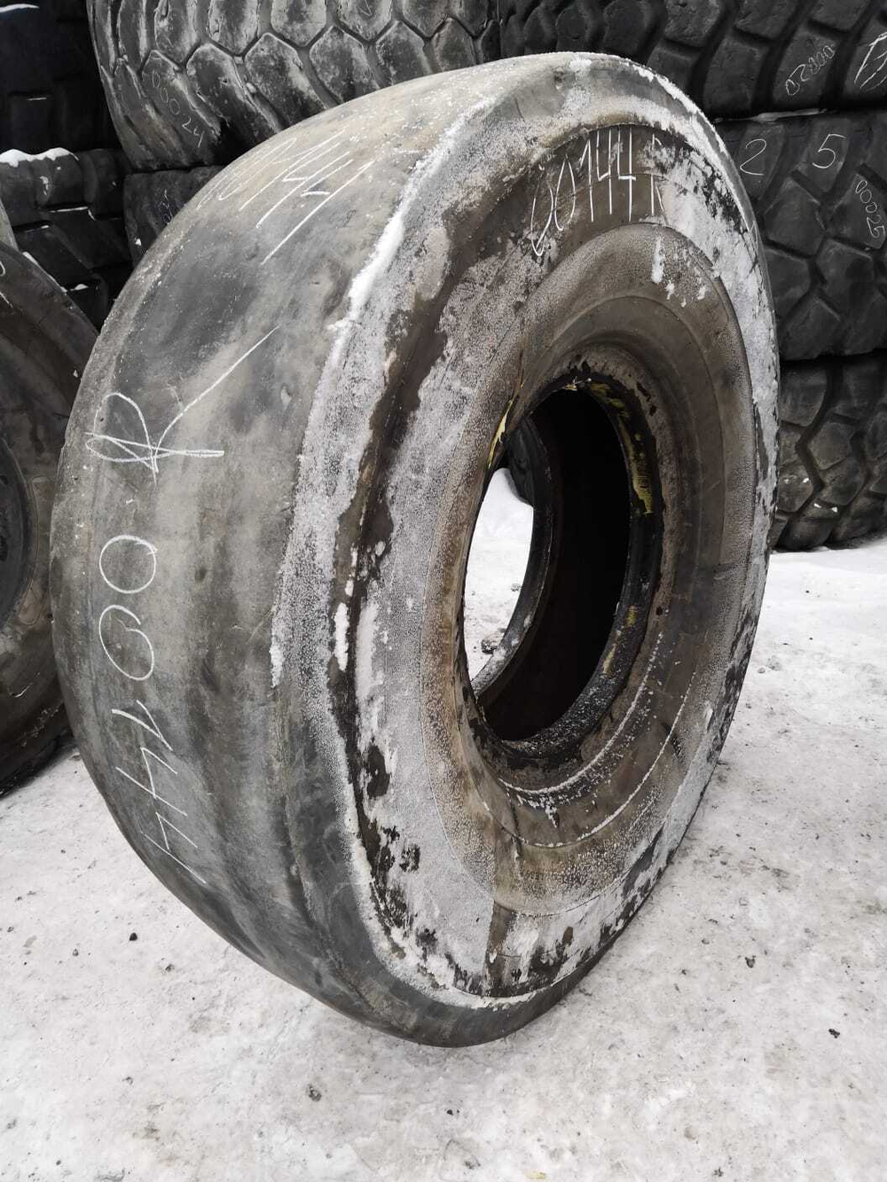 18.00R25 Bridgestone VSMS шина б/у
