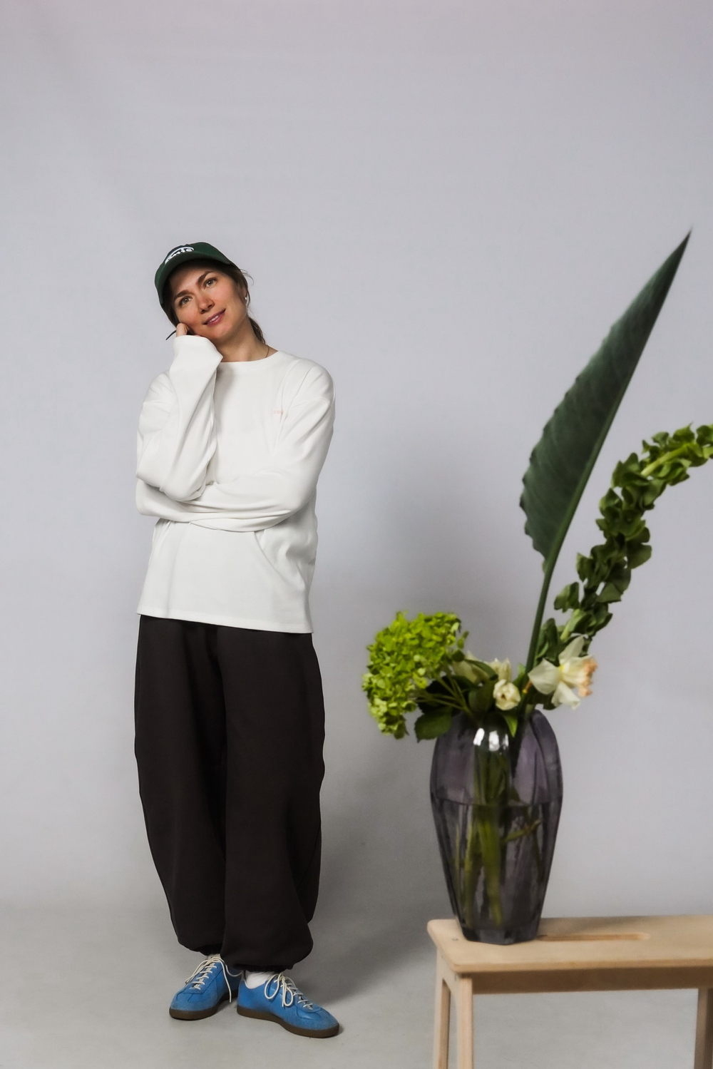 Брюки-бананы из плотного футера без начеса "Шоколад"