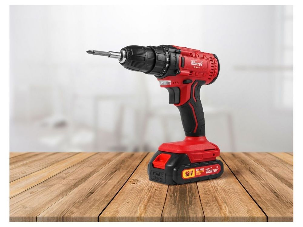Аккум. дрель-шуруповерт WORTEX LX BD 1820 Li в чемодане ALL1