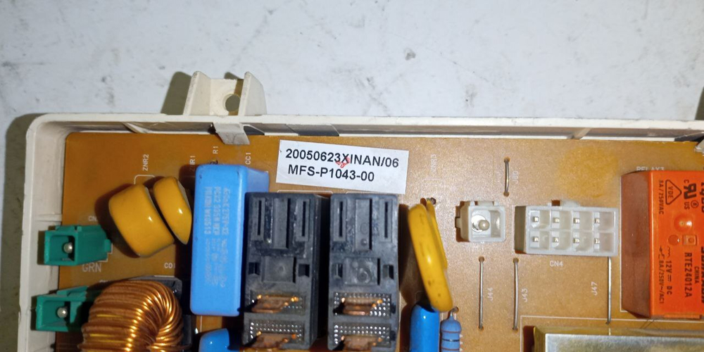 29 Электронный модуль для стиральных машин Samsung MFS-P1043-00 б/у