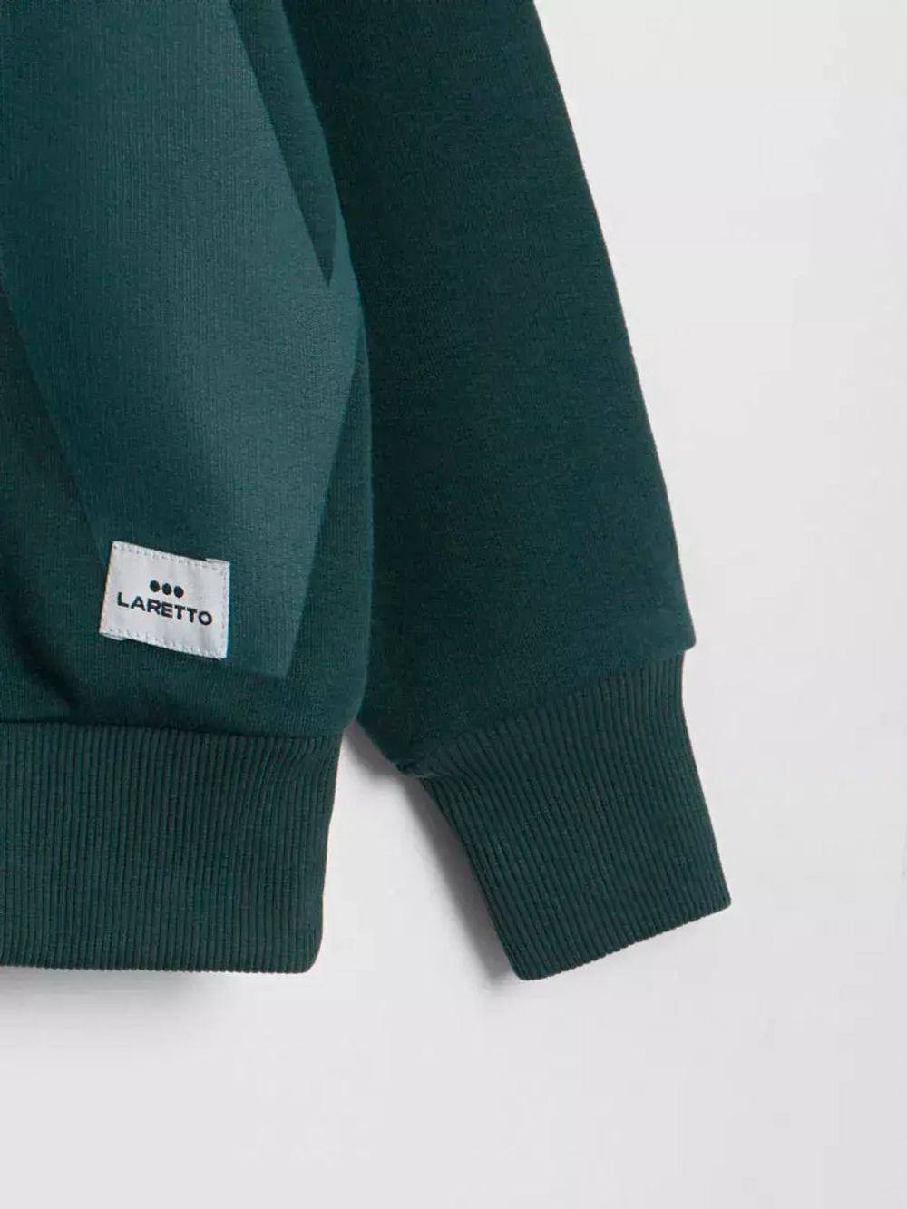 Свитшот для мальчика спортивный зеленый