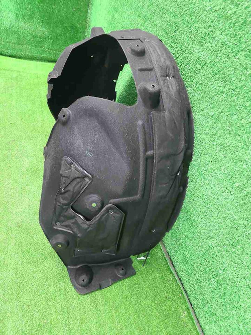 Подкрылок передний правый Hongqi HS5 (2019-н.в.)