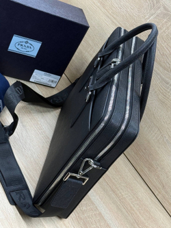 Портфель Prada