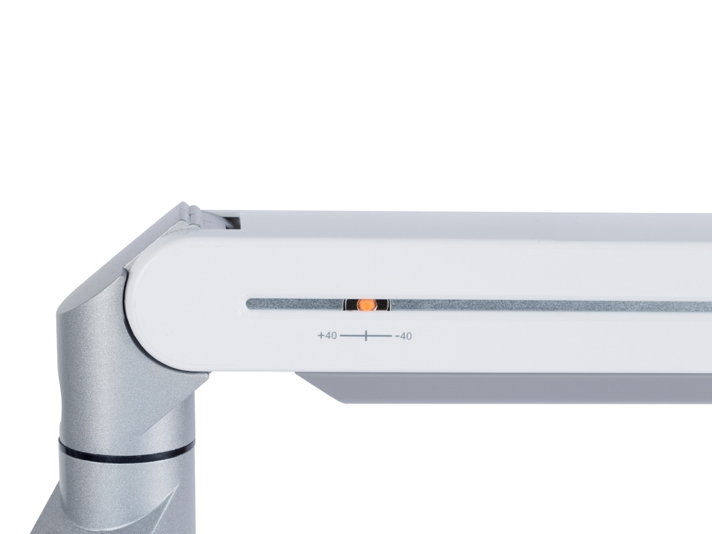 ErgoFount DFS-402C Настольное крепление для 4 мониторов диагональю до 24'' конфигурации 2х2 на шарнирных двухколенных вылетах с зажимом к столу типа "С". Цвет - серебристый
