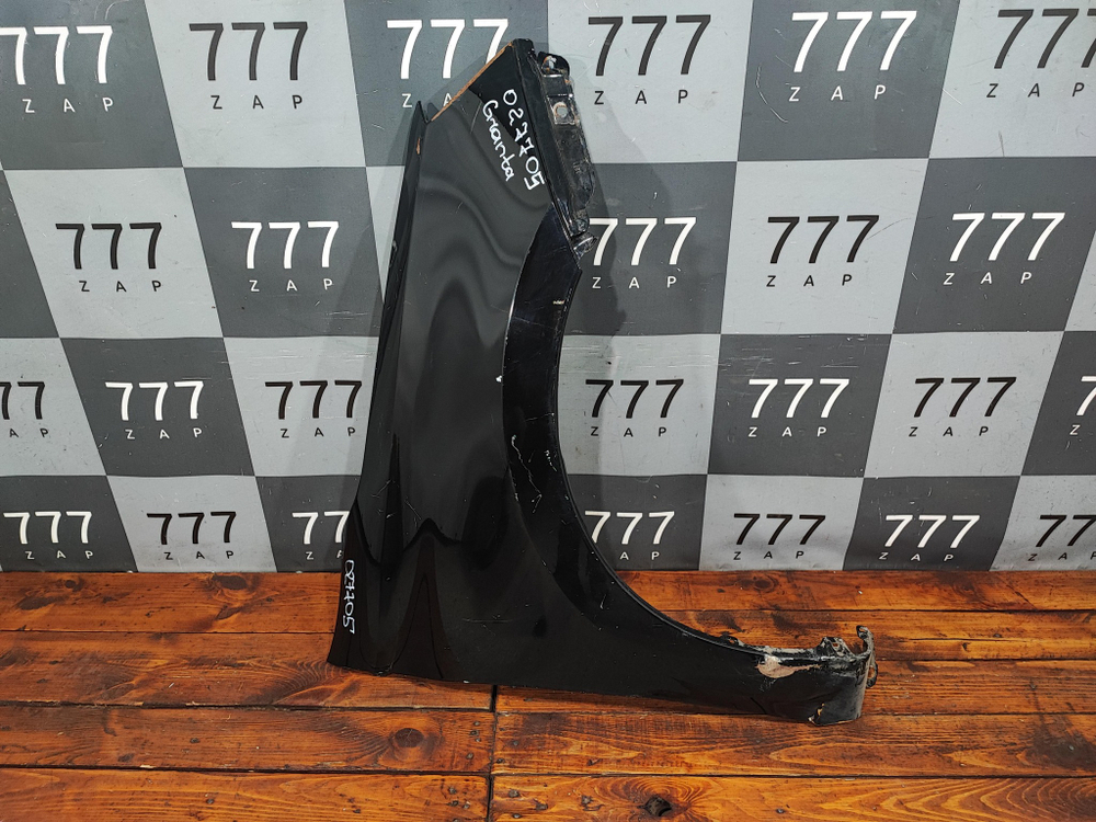 Крыло переднее правое Lada Granta 18-нв Б/У Оригинал 8450104274