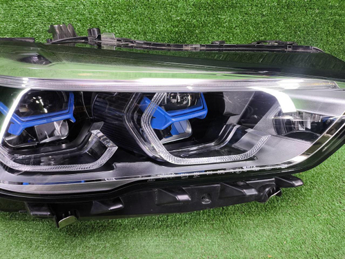 Фара правая BMW X5 G05 X6 G06 18-23 Laser В сборе