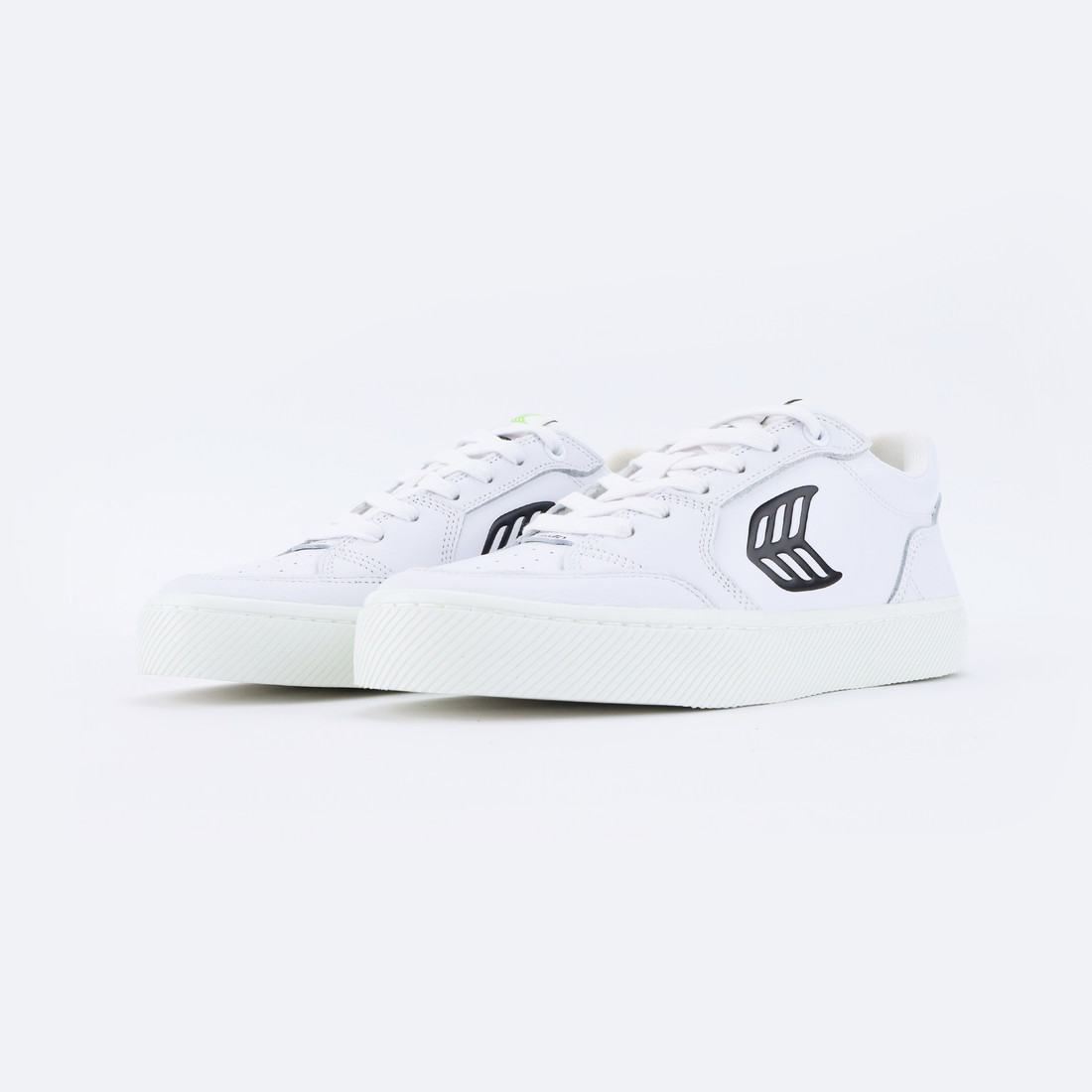 Купить Cariuma The Vallely Pro (white)