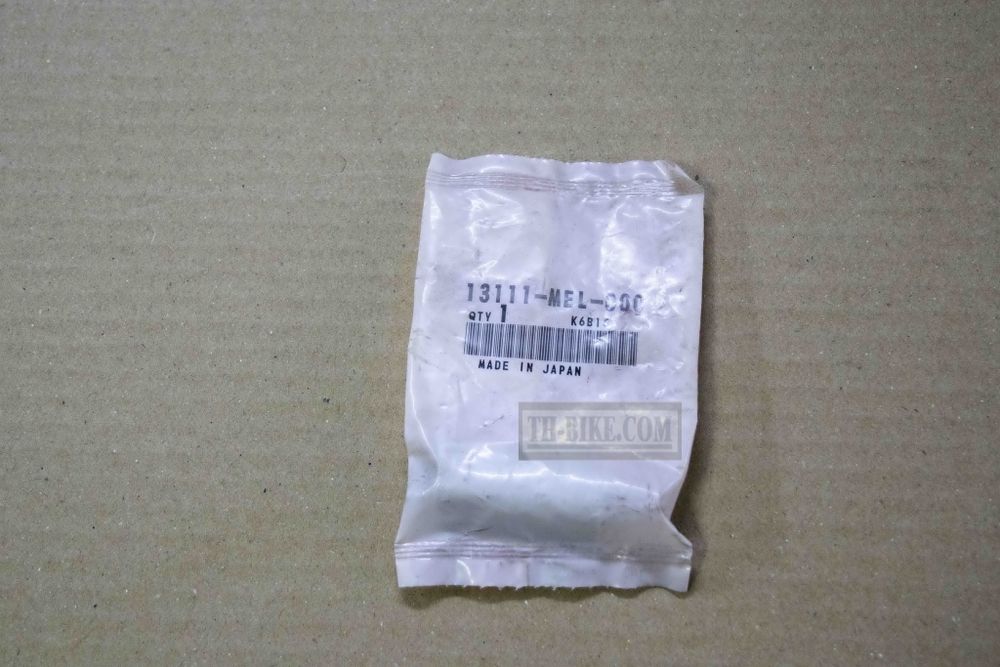 13111-MEL-000. PIN, PISTON