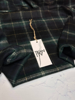 Костюмно-плательная фланелевая шерсть с мохером (Prada, 80%шерсть/20%мохер, Сине-зеленая клетка с тонкими белыми и желтыми акцентами, 147, 214 гр/м2)