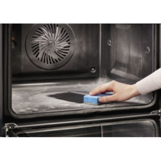 Электрический духовой шкаф Electrolux EOB 93401 BX