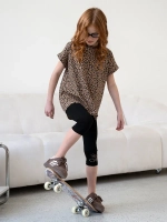 Футболка для девочки леопардовая