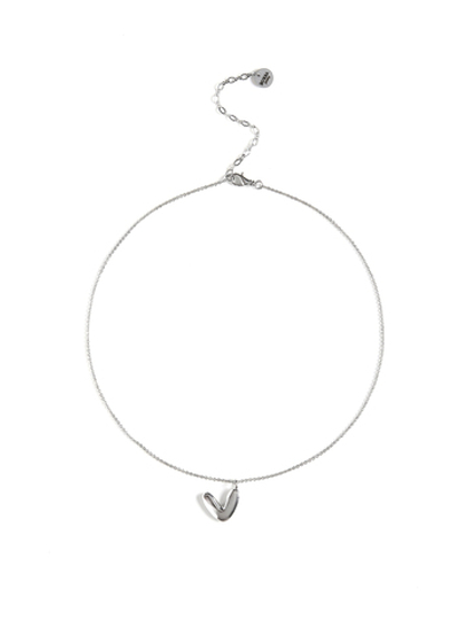 Колье с буквой