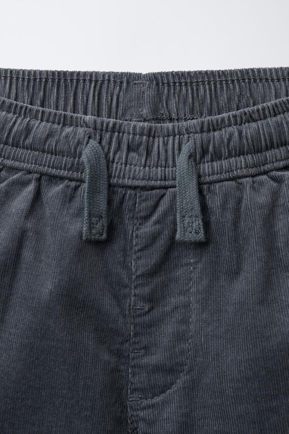 ZARA ВЕЛЬВЕТОВЫЕ БРЮКИ НА ПОДКЛАДКЕ, СЕРО-СИНИЙ