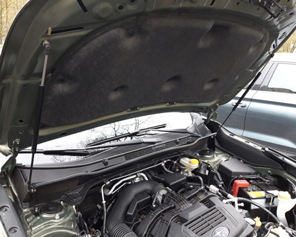 Амортизатор (упор) капота на Subaru Forester 07-04(с 2018 г.в.)Autoinnovation