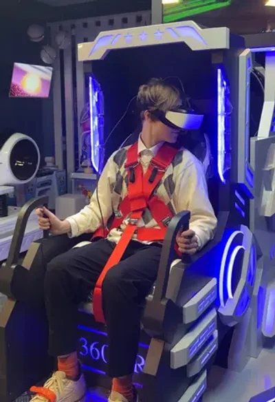 Аттракцион виртуальной реальности VR кресло 360