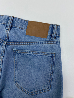 Джинсы Zara