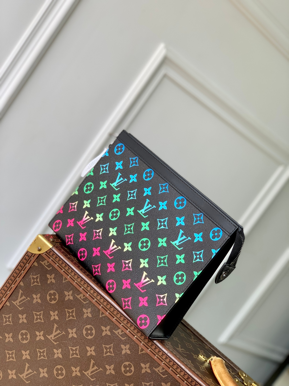 Louis Vuitton Pochette Voyage MM