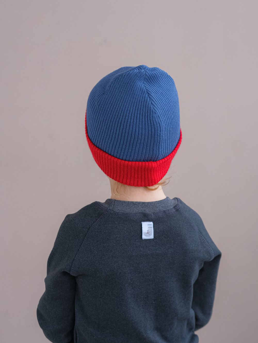 Шапка вязаная хлопковая ТВИНС(Джинс, красный)