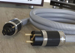 Силовой кабель Ricable Invictus Power Reference 1,5 m