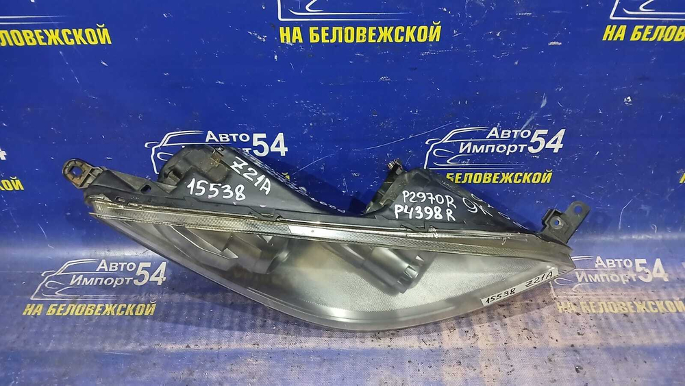 Фара передняя правая MITSUBISHI COLT 2002-2012