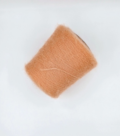 Filcom art. Aurora, кид мохер 70% шелк 30%, 850 м в 100 г, нежный лосось