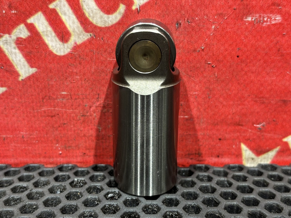 Толкатель впускного клапана 2019г