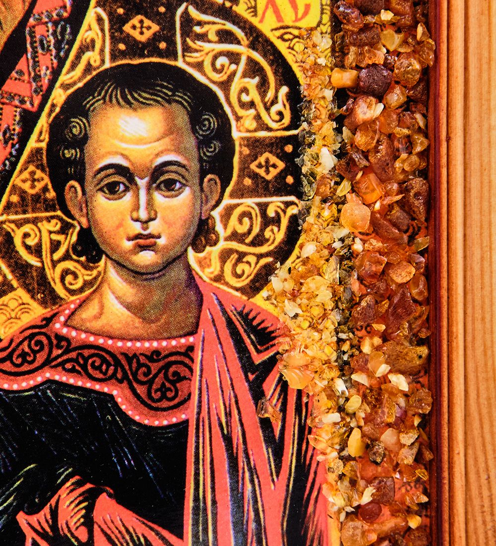 AMB-71/ 4 Икона Божией Матери «Казанская» (с янтарной крошкой) дер.краш.рамка 21х30