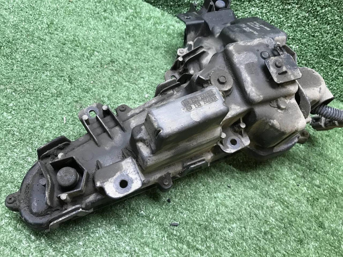 ПТФ правая Lexus LX 3 570 (2015-2023)