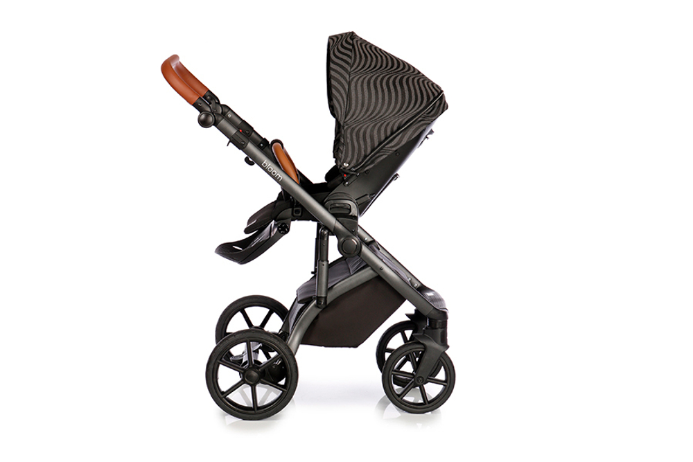 Детская коляска Roan Bloom 2 в 1 New 2021 (Черный) Oxida