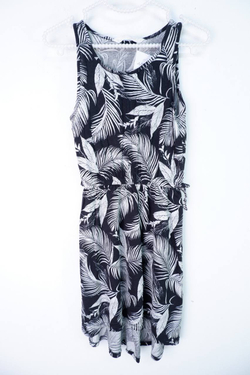 Платье H&M вискозное, на 10/12 лет