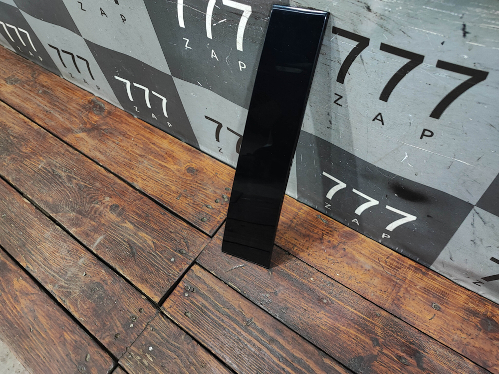 Накладка стойки двери задней левой Jetour Dashing 22-нв Б/У Оригинал F165500410CA