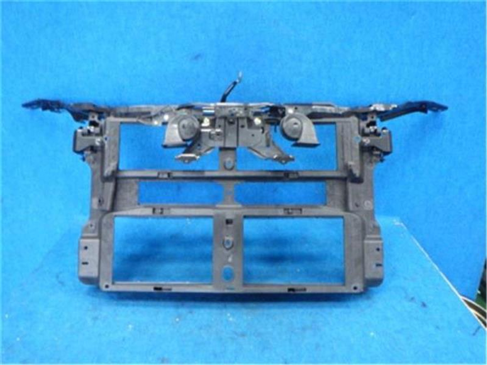 рамка радиатора Mazda CX-30 DMEP 2019