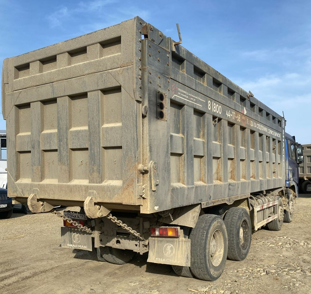 Shacman (Shaanxi) SX* 8x4 Самосвал SX331863366 (Дизельный, 12,5 л, 544 л.с., МТ)