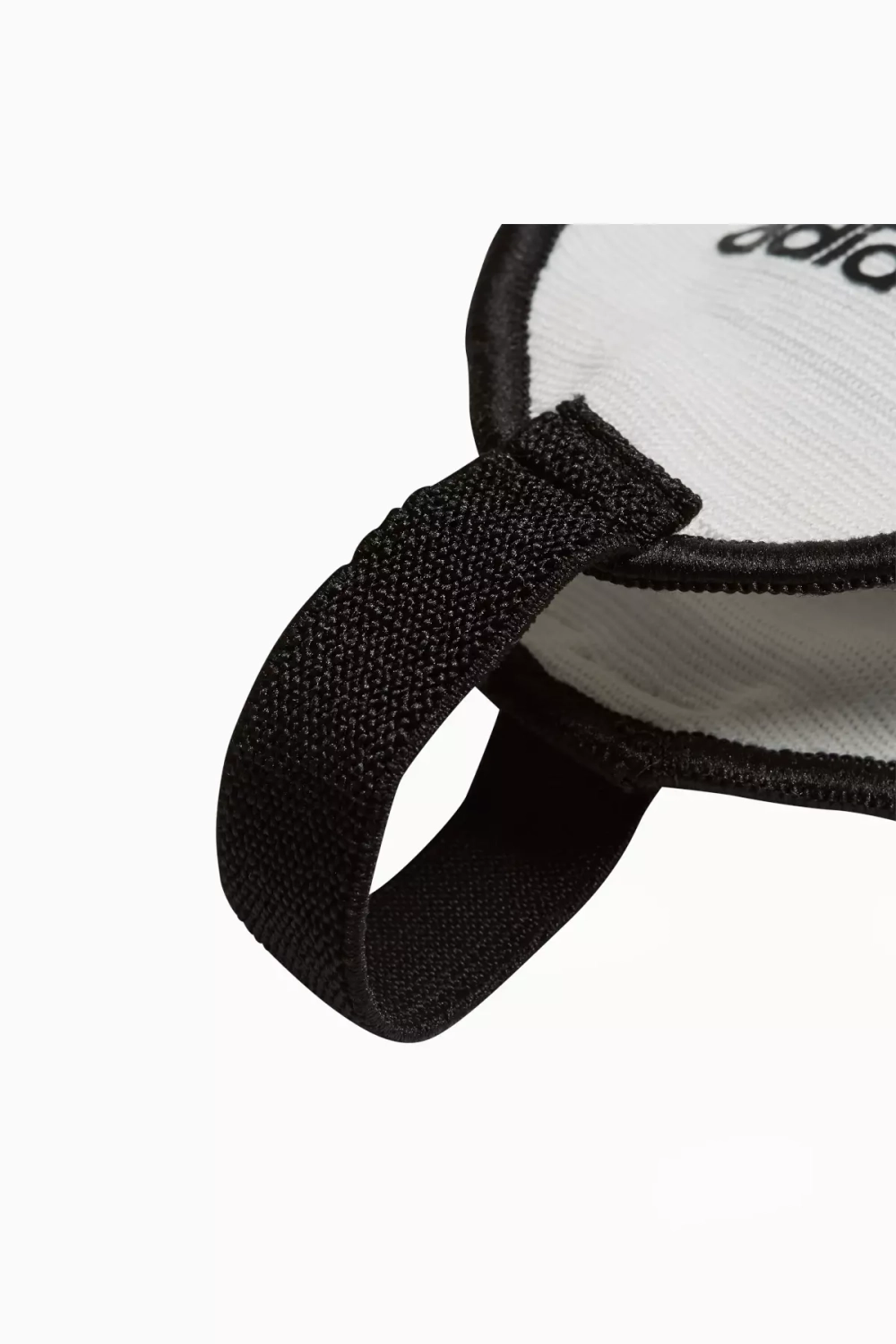 Защитники голеностопа adidas Tiro Training