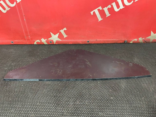 Коврик на торпедо 2018г.